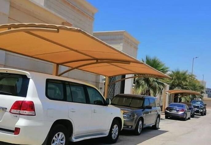مظلات سيارات حديثة في جدة – تصميمات أنيقة تحمي سيارتك وتزيد من جمالية المكان