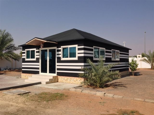بناء الملاحق