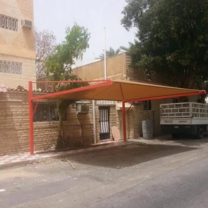 تركيب مظلات سيارات فرنسي في جدة – حي أبحر الشمالية: أناقة تحمي سيارتك من الشمس